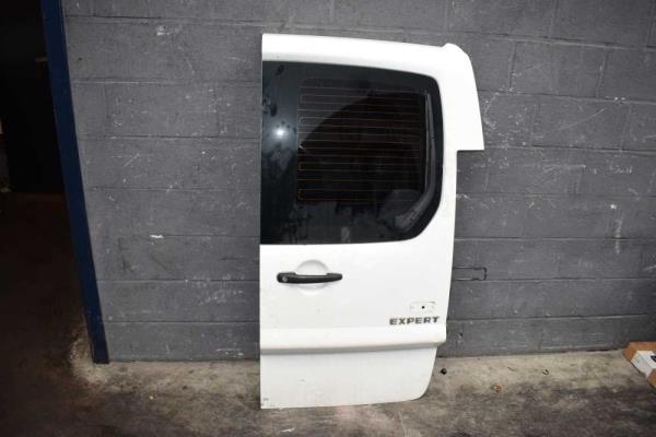 PORTE ARRIERE DROITE CITROEN JUMPY / PEUGEOT EXPERT / FIAT SCUDO 2007-2016 ( VITREE ) - Vue 1